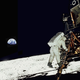 Ilustración para el artículo titulado Por qué las grabaciones del Apolo 11 en la Luna no son ningún fraude